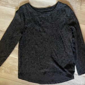 Girls size 5 long sleeved old navy shirt